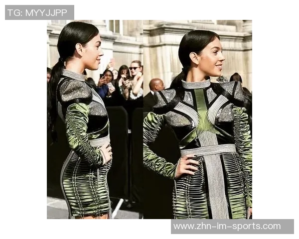 内维斯女友分享巴黎时装周精彩瞬间感受城市每个角落的魔力与魅力 内维斯女友分享巴黎时装周精彩瞬间感受城市每个角落的魔力与魅力