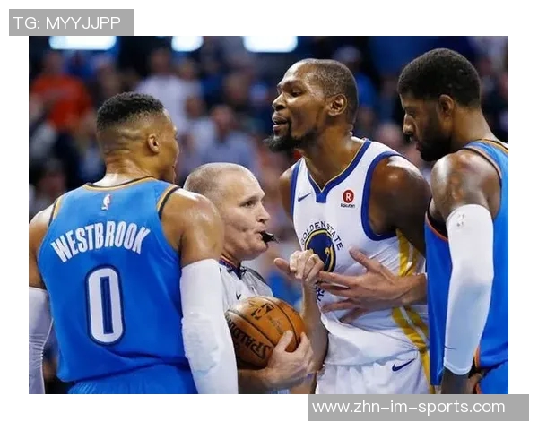 杜兰特雷霆时期荣誉与得分对比分析与后期成就的反思