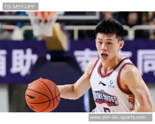 山东男篮热身赛惜败美国肯塔基传奇队陶汉林王岚嵚表现抢眼