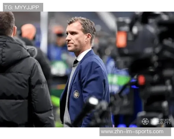法兰克福主帅强调团队防守凯恩需坚定赢球信念全力以赴 法兰克福主帅强调团队防守凯恩需坚定赢球信念全力以赴