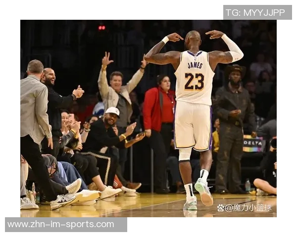 CC单场豪取30分5板10助3断3帽上一位东部球员是09年詹姆斯 CC单场豪取30分5板10助3断3帽上一位东部球员是09年詹姆斯