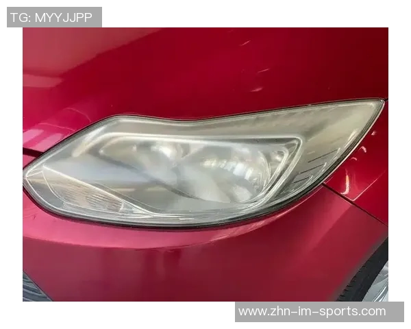 福克斯幸福生活照曝光妻子美丽动人儿女聪明可爱展现完美家庭生活