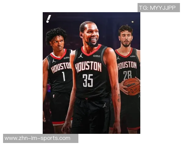 火箭备战雷霆杜兰特申京贾巴里同框训练照引发球迷热议 火箭备战雷霆杜兰特申京贾巴里同框训练照引发球迷热议