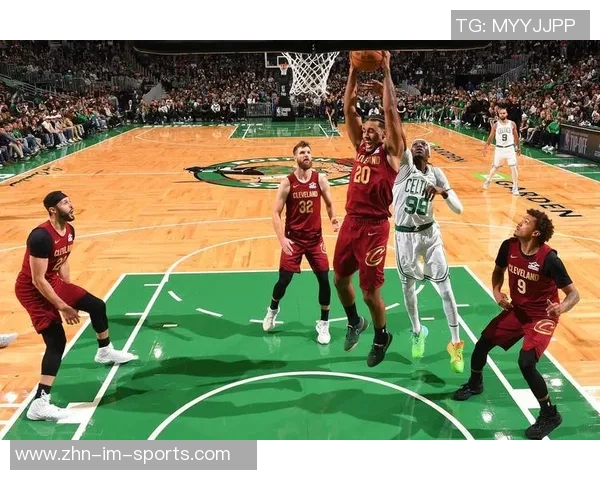 迈克布朗解析先发调整策略应对绿军小个阵容避免大个防守后卫