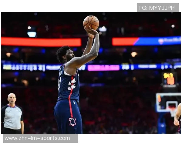 杰伦布朗带领球队逆转胜利19投9中砍下29分助攻4次第三节独得17分 杰伦布朗带领球队逆转胜利19投9中砍下29分助攻4次第三节独得17分