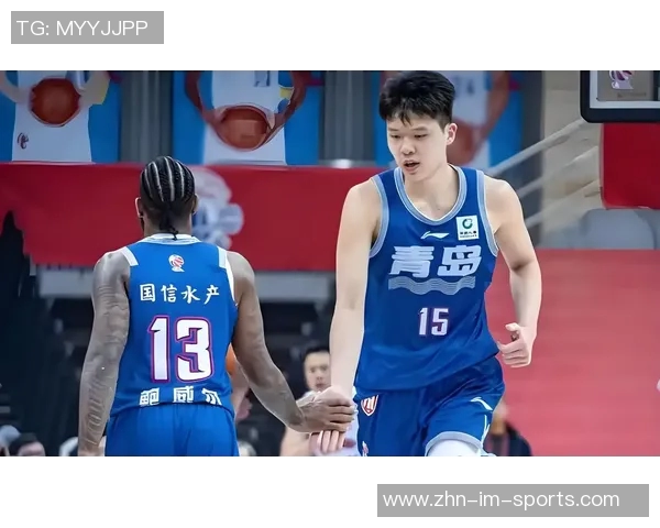 库里赞杨瀚森潜力巨大称其是中国篮球的未来代表