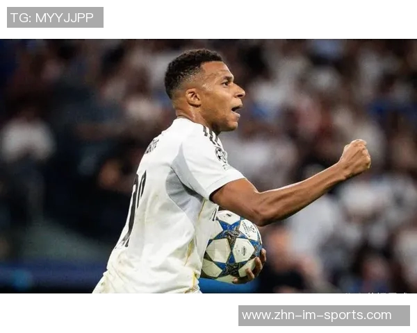 姆巴佩状态火热或将超越C罗创欧冠单赛季进球新纪录 姆巴佩状态火热或将超越C罗创欧冠单赛季进球新纪录